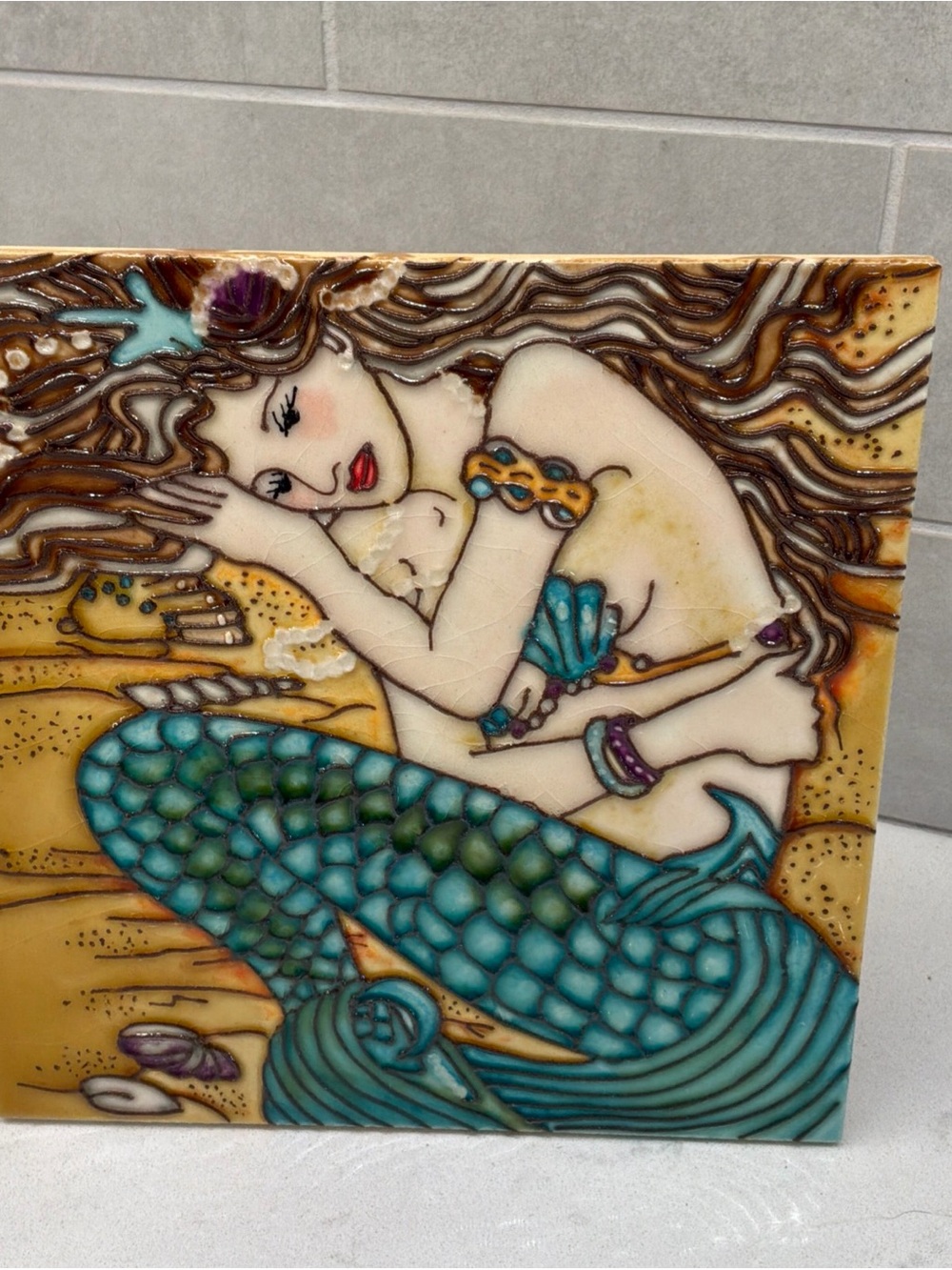 En Vogue Art on Tile Mermaid With Pearls Hanging Art 8x8”
